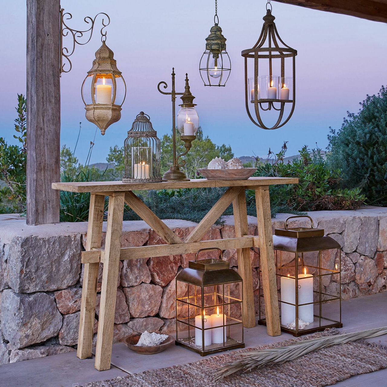 Hängelaterne Hampshire - gemütliche Illumination - Metall mit Antik-Finish - Schützende Glaszylinder - #20424 - H67-D30cm