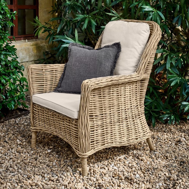 Sessel Travenne - echtes Rattan - waschbarer Baumwollbezug - inklusive Rücken- und Sitzkissen - braun/creme