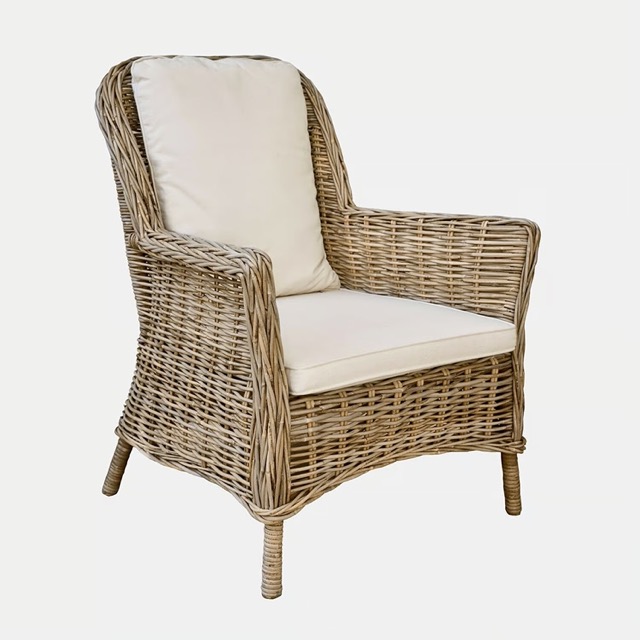 Sessel Travenne - echtes Rattan - waschbarer Baumwollbezug - inklusive Rücken- und Sitzkissen - braun/creme